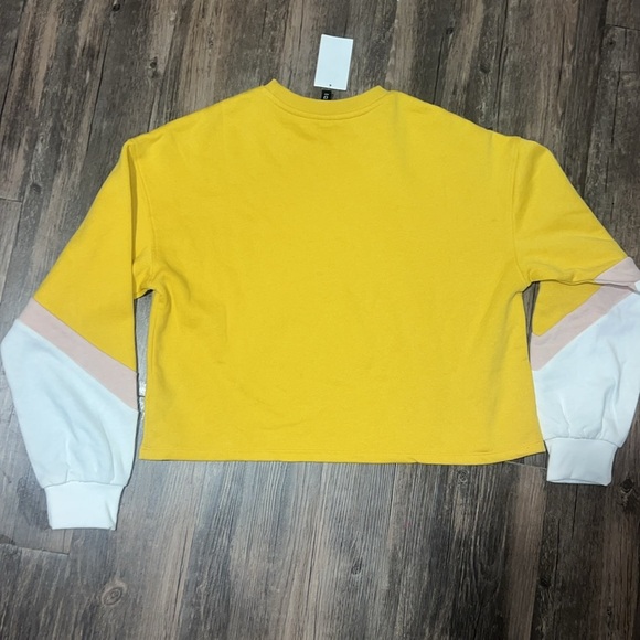 H&M Yellow and White Crewneck sweatshirt with Color-Block Design - Picture 5 of 7